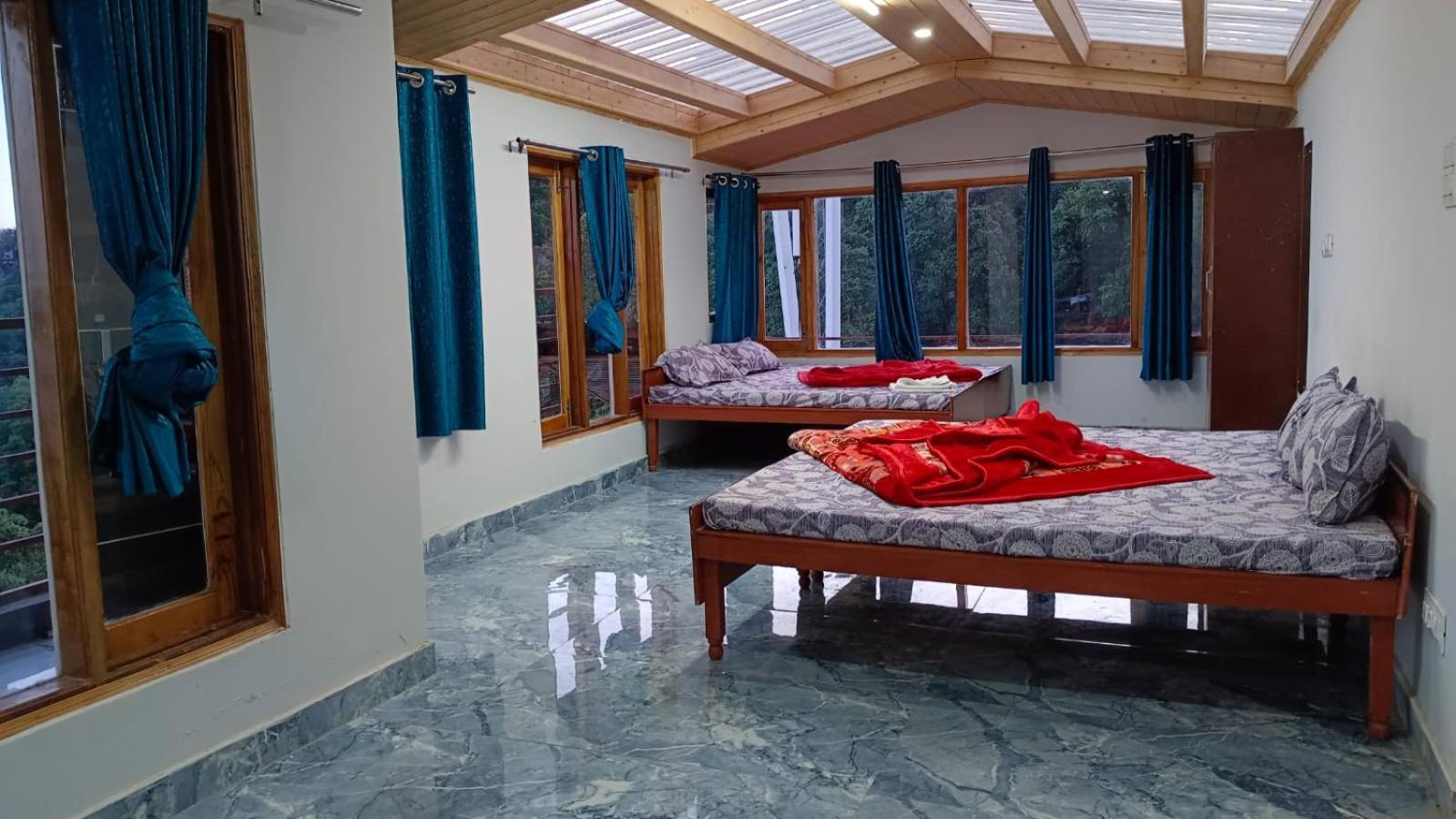 Shiv Shakti Homestay - Near Isbt, Bypass Mc Parking, Hpu, And Advance Study Shimla Extérieur photo